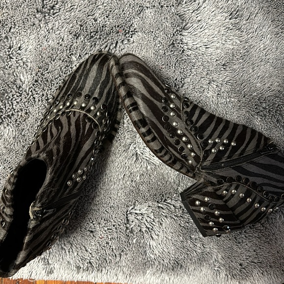 Free People short cow hair booties side zippers and beaded detailing - Picture 2 of 8